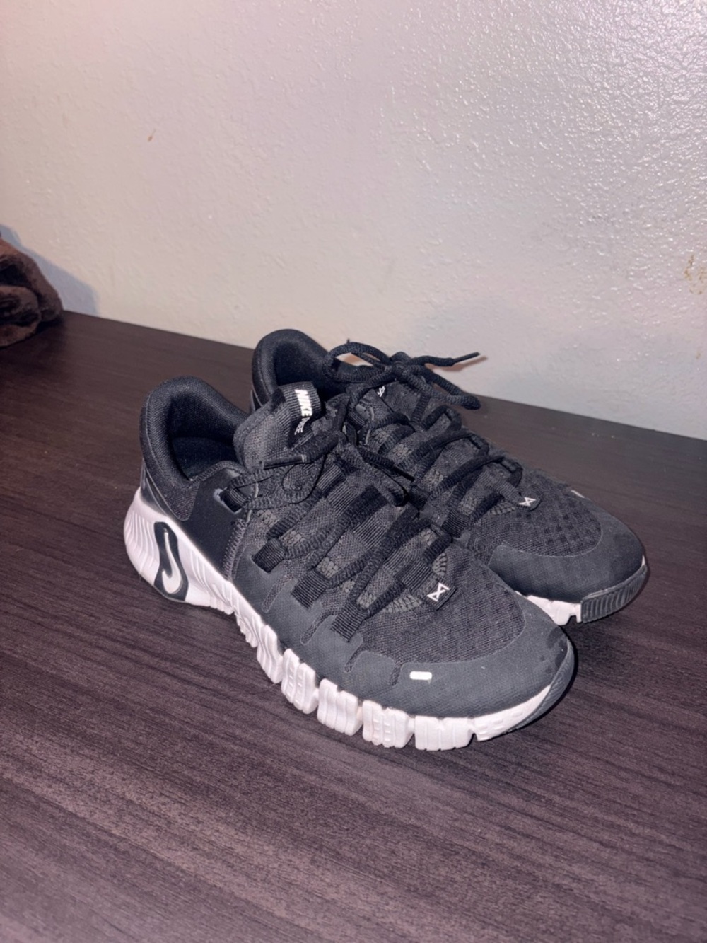 Nike Black Athletic Sneakers with White Soles